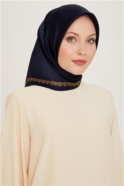 Armine Klasik Desenli Sura Saf İpek Eşarp 9260D 03 01