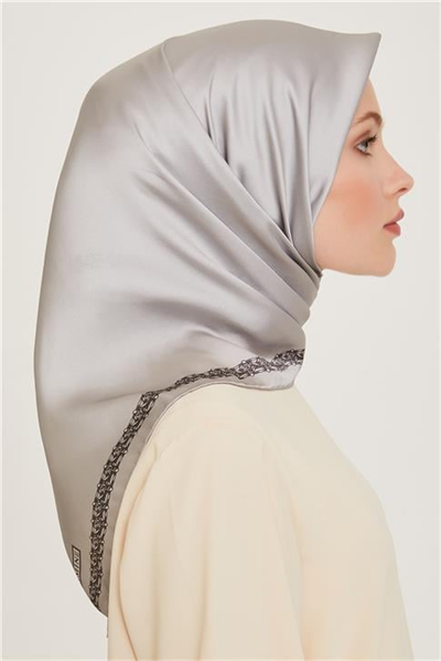 Armine Klasik Desenli Sura Saf İpek Eşarp 9260D 03 04