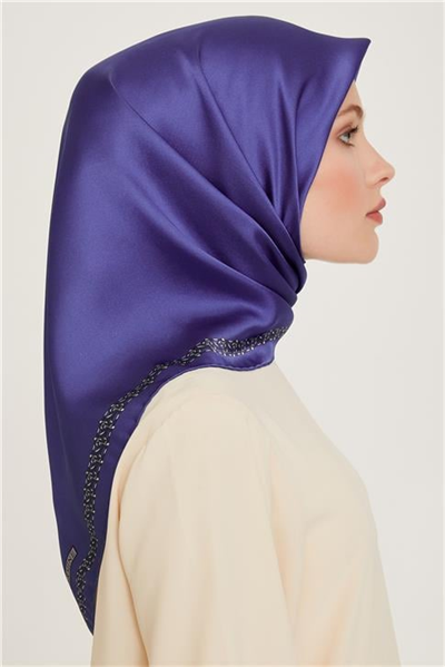 Armine Klasik Desenli Sura Saf İpek Eşarp 9260D 03 39