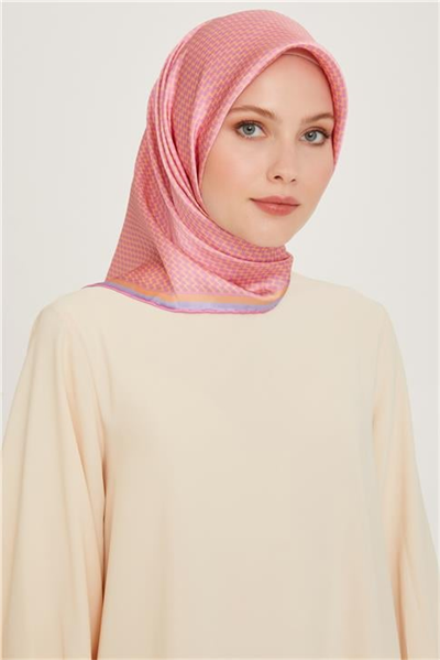 Armine Klasik Desenli Sura Saf İpek Eşarp 9243D 06 52