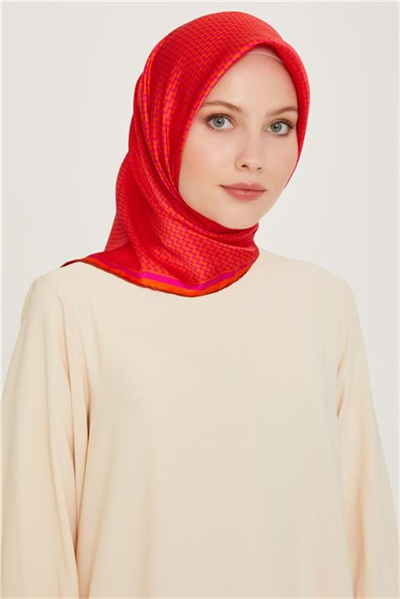 Armine Klasik Desenli Sura Saf İpek Eşarp 9243D 06 33