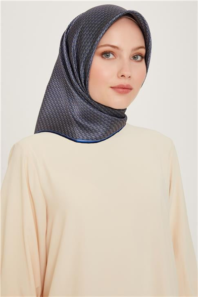 Armine Klasik Desenli Sura Saf İpek Eşarp 9250D 50