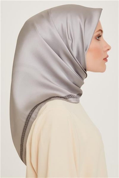 Armine Klasik Desenli Sura Saf İpek Eşarp 9261D 07 06