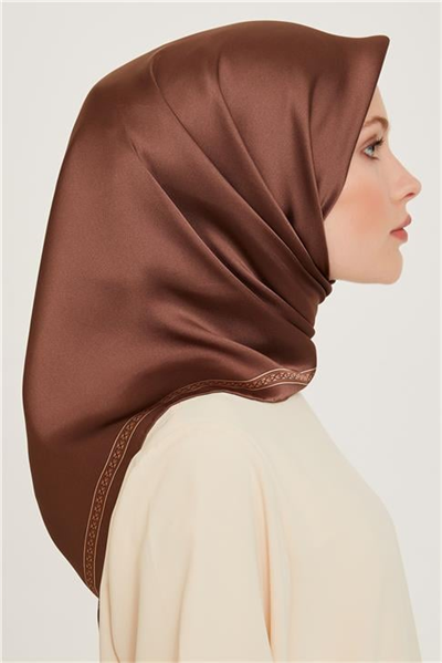Armine Klasik Desenli Sura Saf İpek Eşarp 9261D 07 33