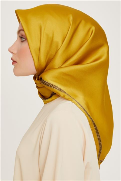 Armine Klasik Desenli Sura Saf İpek Eşarp 9261D 07 39