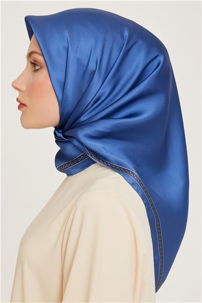 Armine Klasik Desenli Sura Saf İpek Eşarp 9261D 07 36