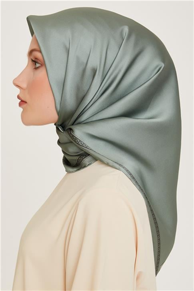 Armine Klasik Desenli Sura Saf İpek Eşarp 9261D 07 34