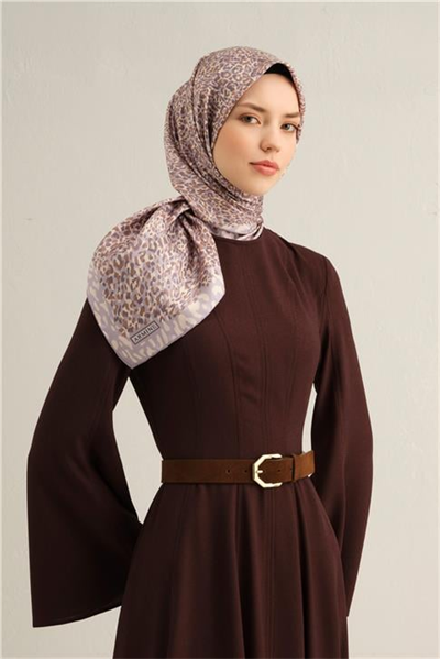 Armine Leopar Desenli Saf İpek Sura Eşarp 9352D 06