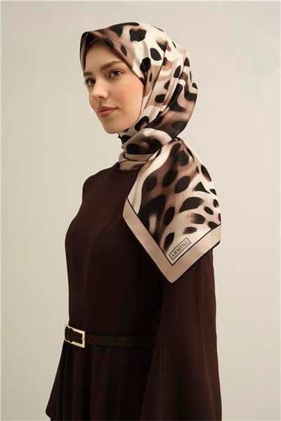 Armine Leopar Desenli Saf İpek Sura Eşarp 9320D 04