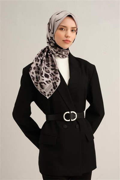 Armine Leopar Desenli Saf İpek Sura Eşarp 9355D 09