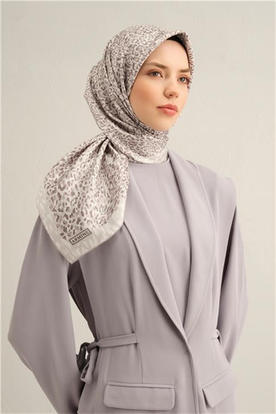 Armine Leopar Desenli Saf İpek Sura Eşarp 9352D 83