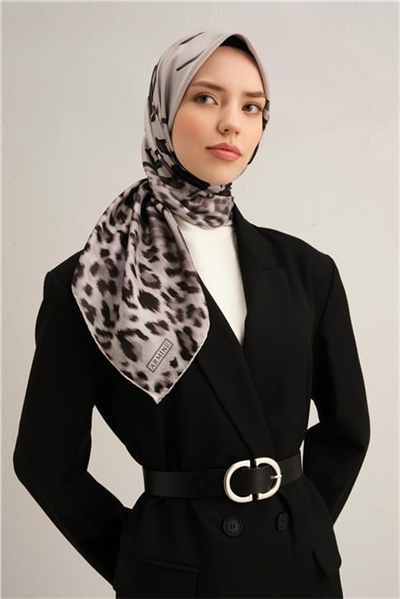 Armine Leopar Desenli Saf İpek Twill Eşarp 9355D 09