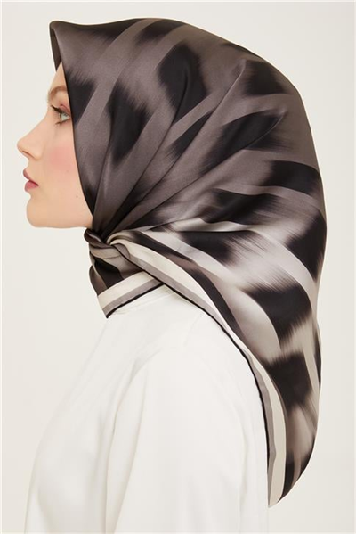 Armine Leopar Desenli Twill İpek Eşarp 24Ya9155 02