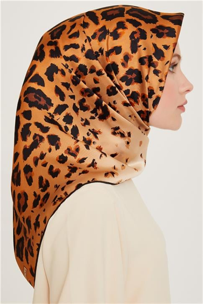 Armine Leopar Desenli Twill Saf İpek Eşarp 9249D 01