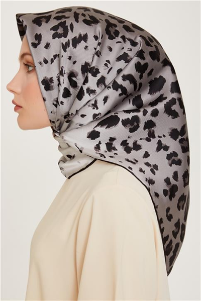 Armine Leopar Desenli Twill Saf İpek Eşarp 9249D 02