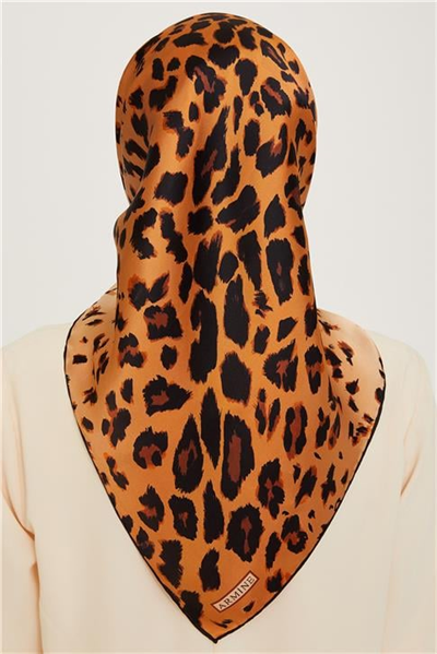 Armine Leopar Desenli Twill Saf İpek Eşarp 9249D 01