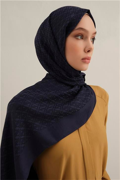 Armine Lyocell Naia Üçgen Monogram Şal 5 02