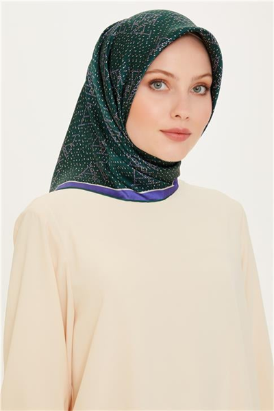 Armine Monogram Desenli Sura Saf İpek Eşarp 9228D 85