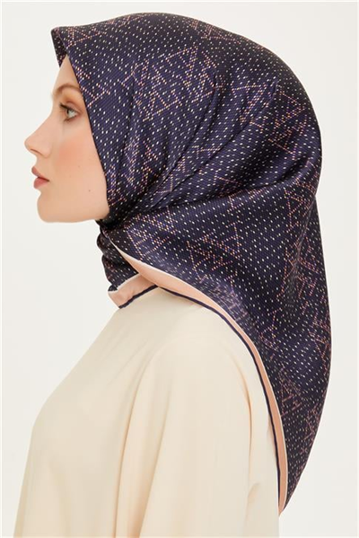 Armine Monogram Desenli Sura Saf İpek Eşarp 9228D 83