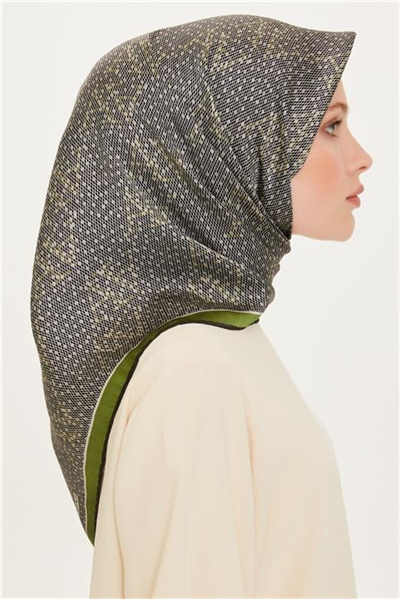 Armine Monogram Desenli Sura Saf İpek Eşarp 9228D 52