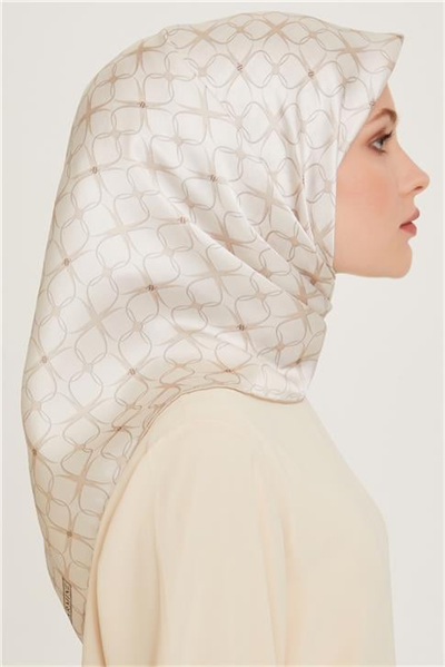 Armine Monogram Desenli Sura Saf İpek Eşarp 9207D 01 84