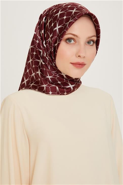 Armine Monogram Desenli Sura Saf İpek Eşarp 9207D 01 81