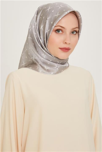 Armine Monogram Desenli Sura Saf İpek Eşarp 9207D 01 02
