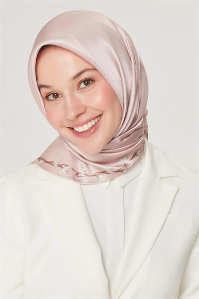Armine Nostalji Serisi İpek Sura Eşarp 8553-83
