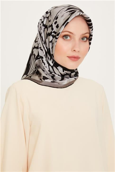 Armine Obje Desenli Sura Saf İpek Eşarp 9256D 39