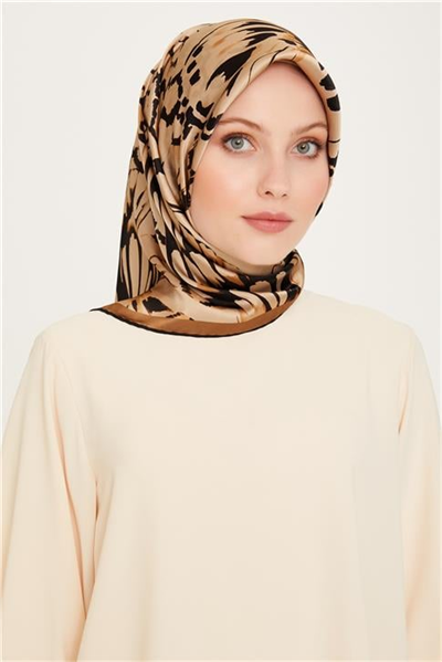 Armine Obje Desenli Sura Saf İpek Eşarp 9256D 38