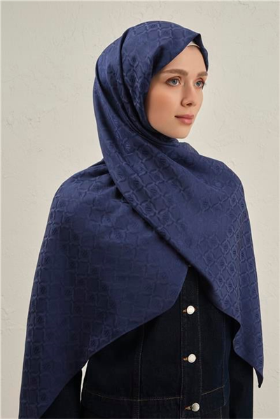 Armine Pamuk  Floş Monogram Zincir Şal 1 03