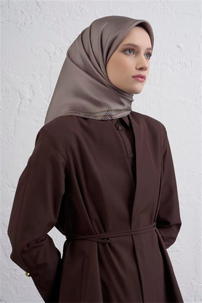 Armine Su Yolu Desenli Saf İpek Twill Eşarp 9444D 35