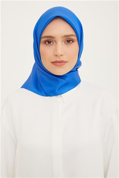 Armine Sura Eşarp 22Ya0010 131 116