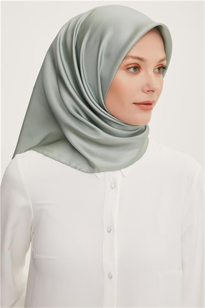 Armine Sura Eşarp 22Ya0010 131 203