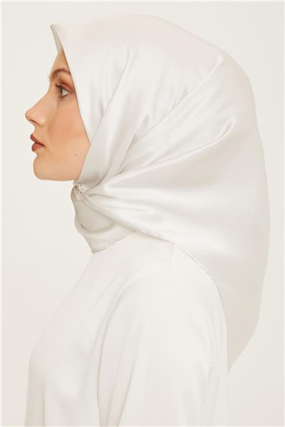Armine Sura Eşarp 22Ya0010 131 400