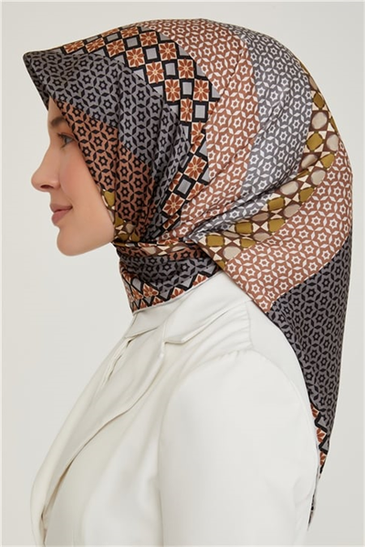 Armine Sura İpek Eşarp 21KA8669 33