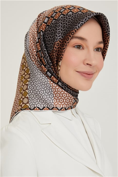 Armine Sura İpek Eşarp 21KA8669 33