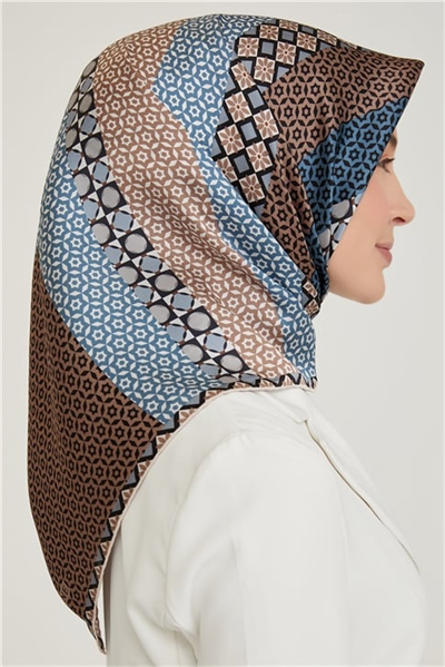 Armine Sura İpek Eşarp 21KA8669 34