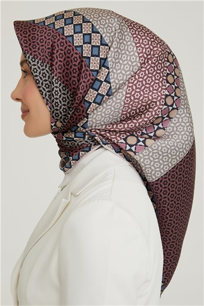 Armine Sura İpek Eşarp 21KA8669 36