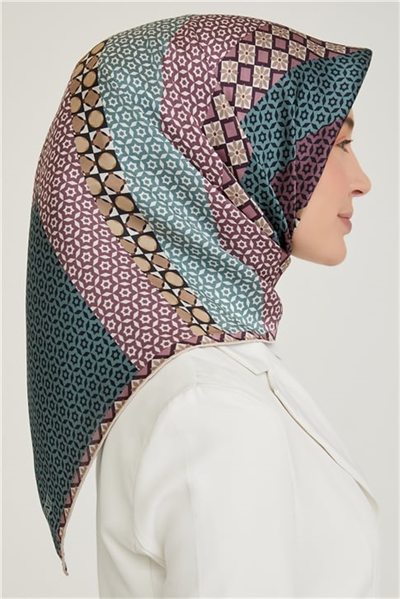Armine Sura İpek Eşarp 21KA8669 37