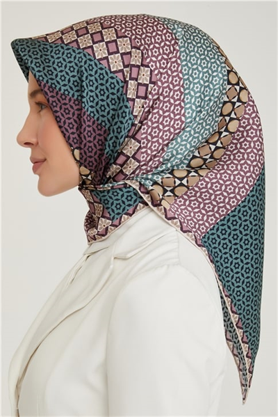 Armine Sura İpek Eşarp 21KA8669 37