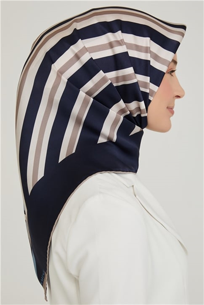 Armine Sura İpek Eşarp 21Ka8601 02