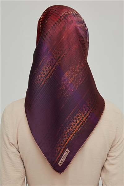 Armine Sura İpek Eşarp 21Ka8602 02
