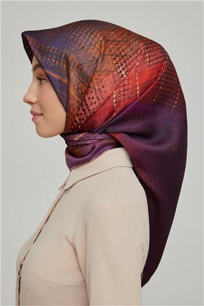Armine Sura İpek Eşarp 21Ka8602 02