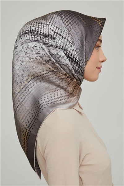 Armine Sura İpek Eşarp 21Ka8602 07