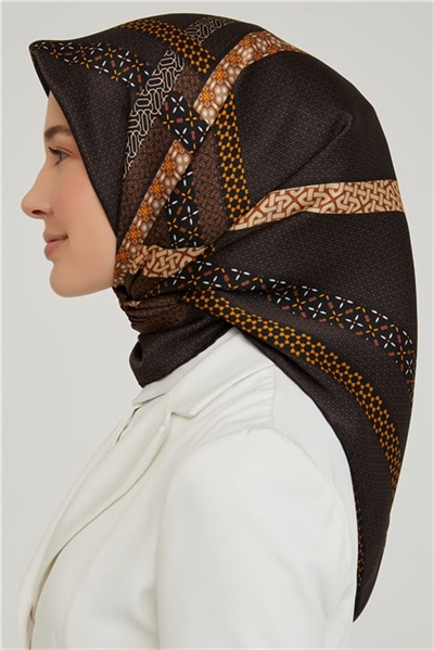 Armine Sura İpek Eşarp 21Ka8603 01
