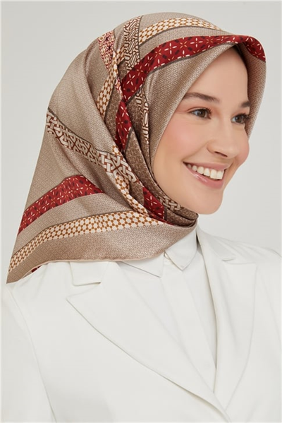 Armine Sura İpek Eşarp 21Ka8603 08