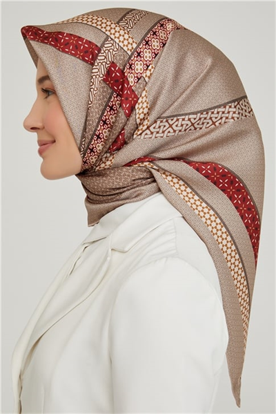 Armine Sura İpek Eşarp 21Ka8603 08