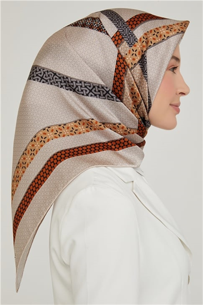 Armine Sura İpek Eşarp 21Ka8603 33