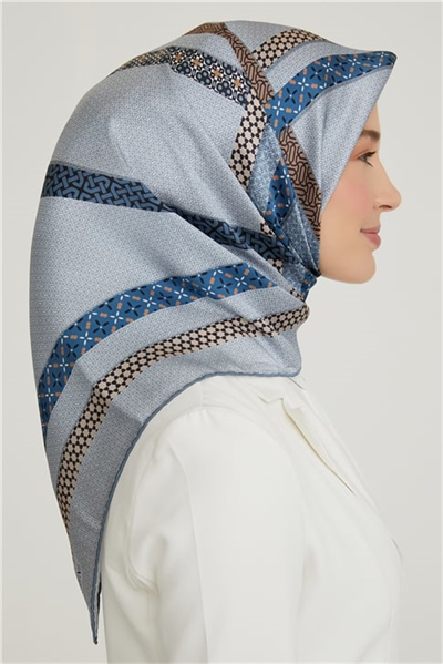 Armine Sura İpek Eşarp 21Ka8603 34